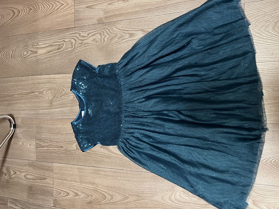 Святкова сукня блискуча зелена 2-3 роки 98 см