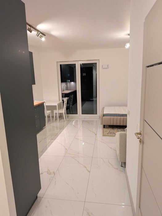 Nowoczesna kawalerka z balkonem i garażem podziemnym