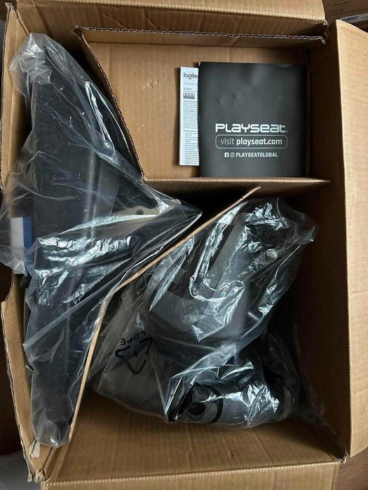 Logitech G923 SE kierownica + pedały + skrzynia biegów PS/PC