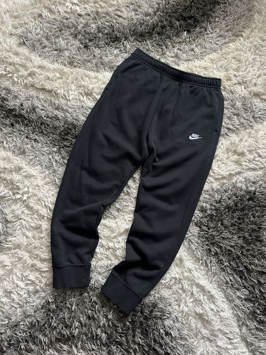 Штани Nike з нових колекцій