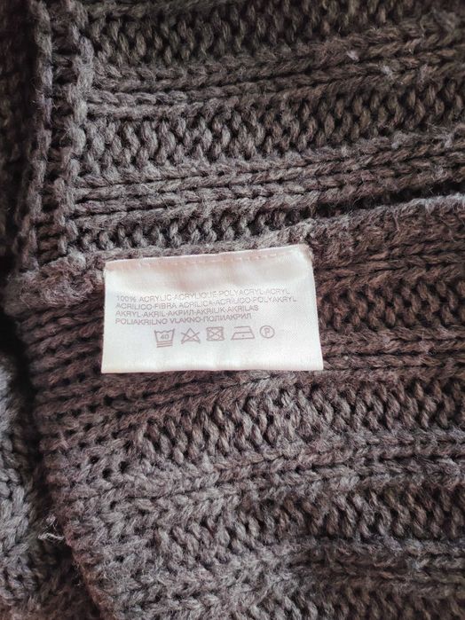 Sweter bez rękawów
