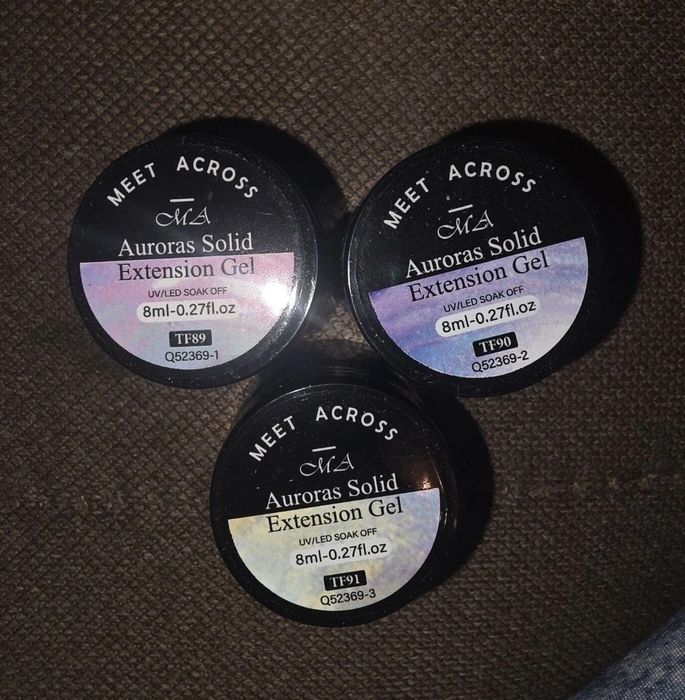 Kuferek i akcesoria do paznokci