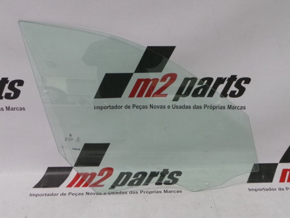 Vidro Da Porta Direito/Frente Seminovo/ Original Bmw X1 51337349496
