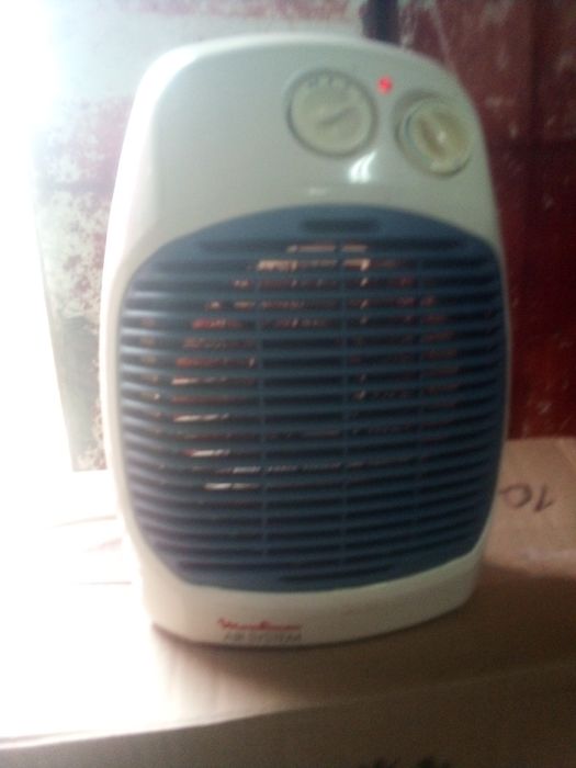 Тепло вентилятор.