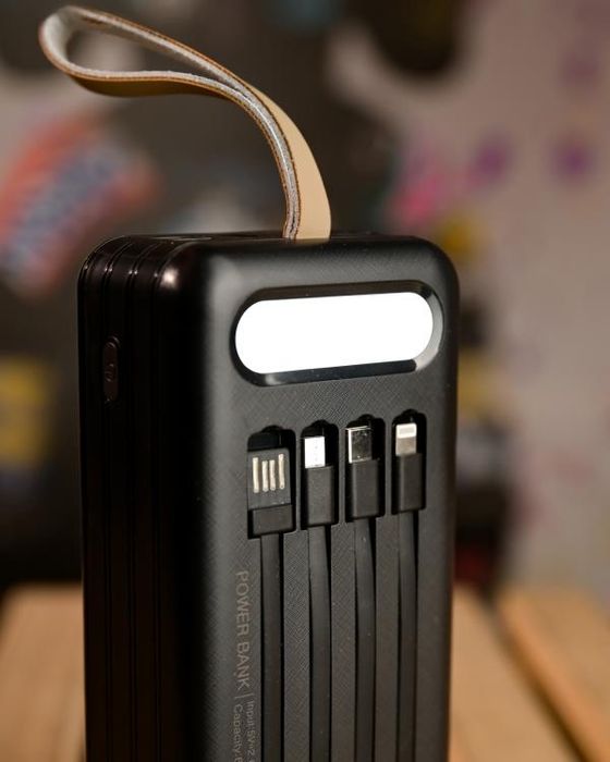 Повербанк 50000 mAh з кількома USB-портами зовнішній акумулятор