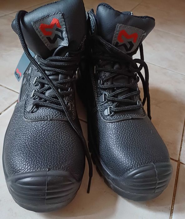 Черевики захисні WÜRTH  MODYF  S3 SRC Hercules чорні