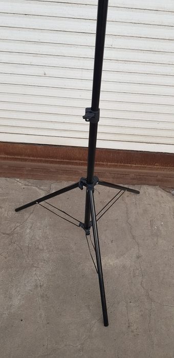 Стійка студійна роскладна універсальна 2м