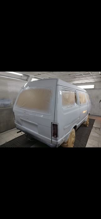 Nissan Vanette Campervan  C22 2.0D (1994) – Projeto Campervan Totalmente Restaurado (Chapa e Pintura Novo)