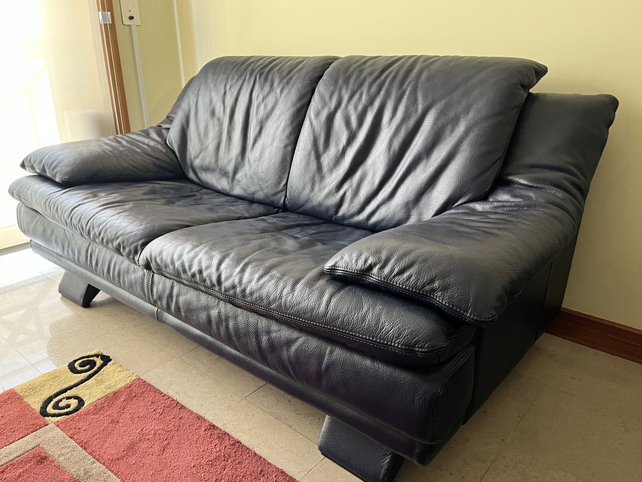 Conjunto de dois sofás originais da Divani & Divani