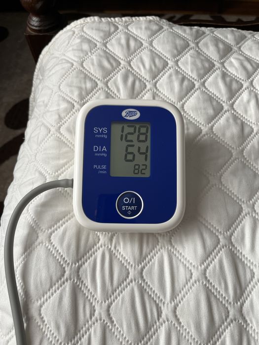 Тонометр  Англия