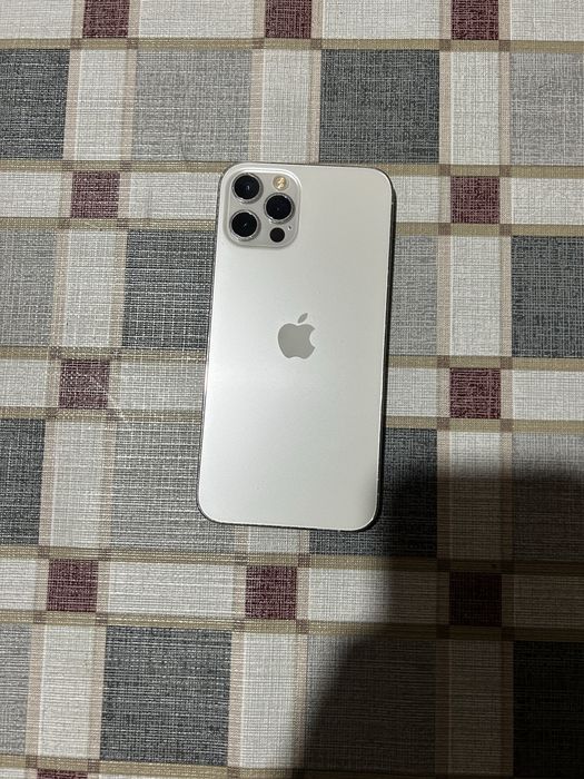 Iphone 12 pro muito bom