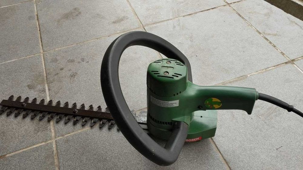 Corta-sebes elétrico Bosch P80K – Usado