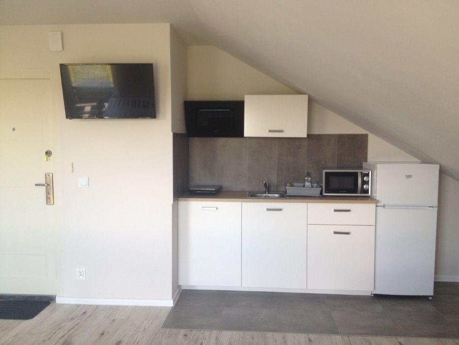 NOCLEGI . Wolne pokoje dla par, pok.2,4,5 osobowe! Polecam