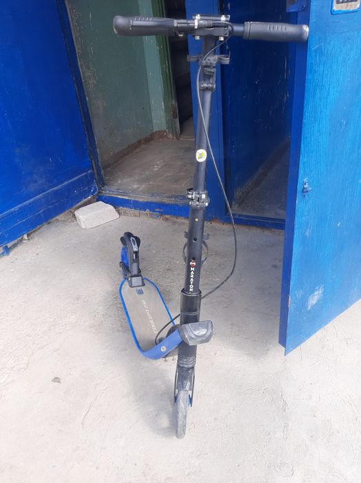 Продам самокат б/у