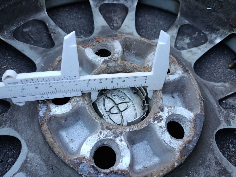 Диски toyota 5/114.3 R16 орегинальные