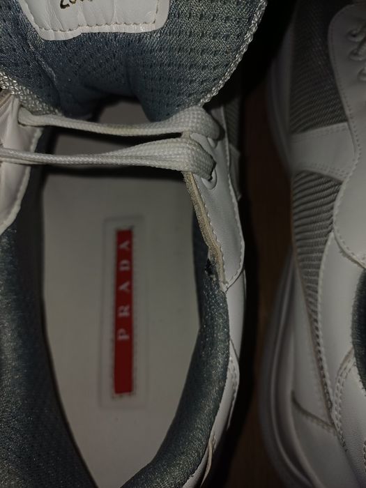 Продам кроси кожані