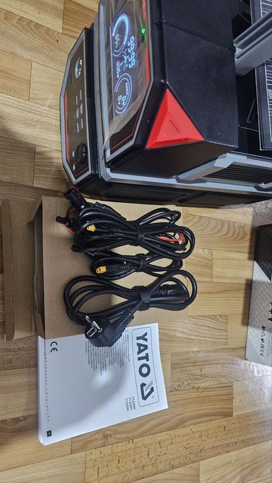 Портативна зарядна електростанція