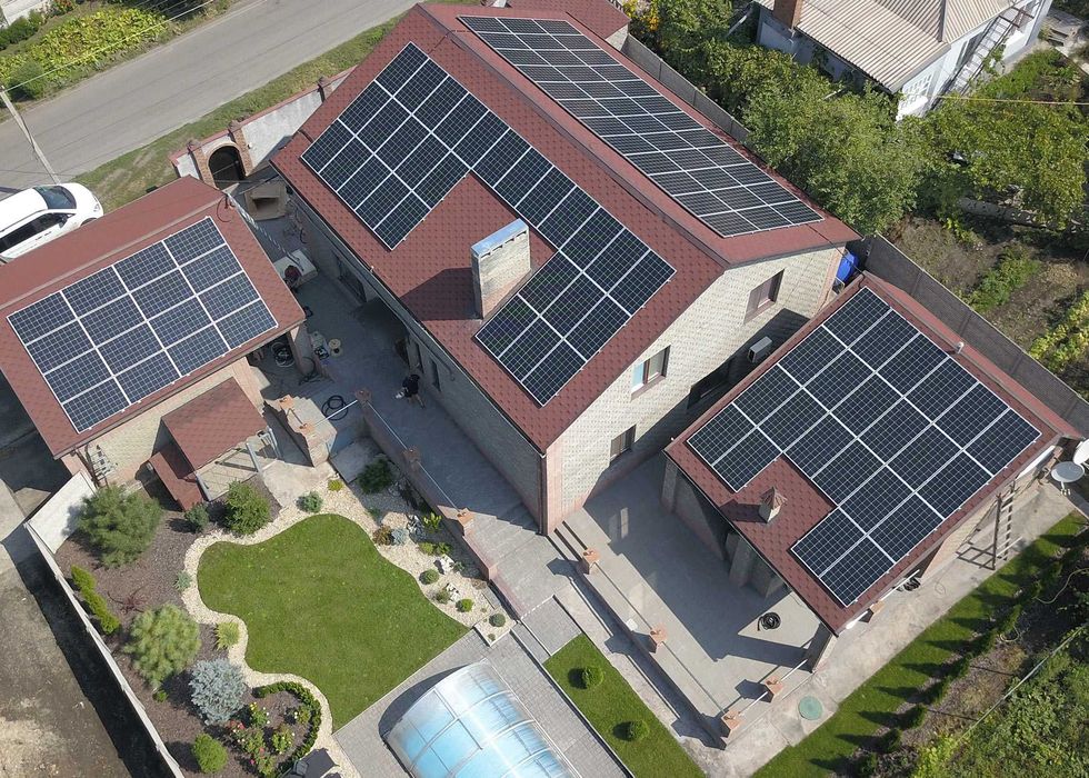 Встановлення сонячних панелей инвертора Сонячні батареї зелений тариф