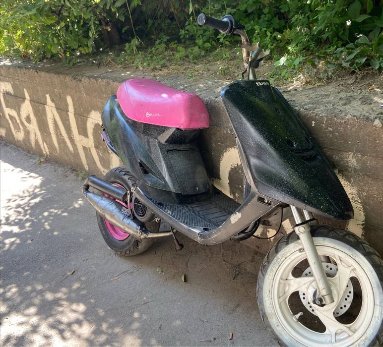 Продам скутер ямаха артистик
