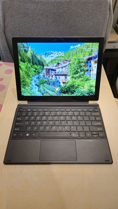 Tablet Chuwi UBook X 12" 8GB/256GB + Teclado + Carregador