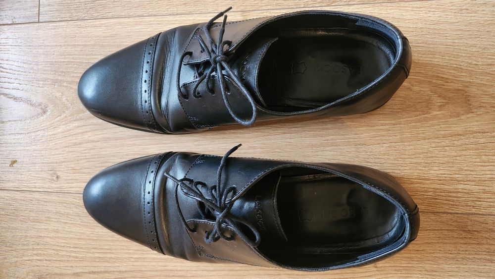 Półbuty skórzane Lasocki rozmiar 43