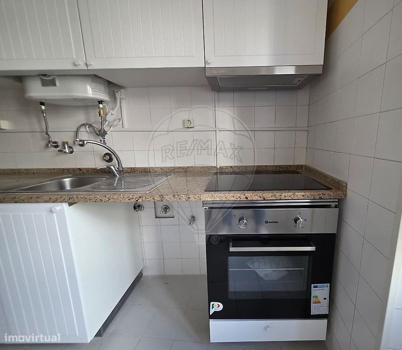 Apartamento T1 para arrendamento