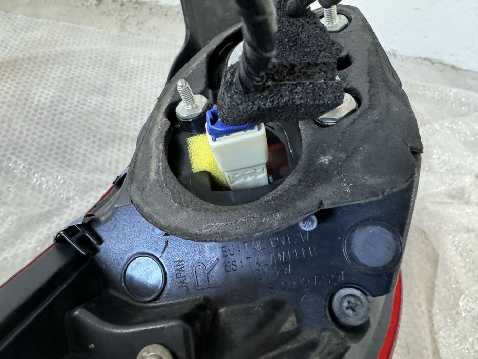 Стопы Mazda 3 BM хечбек 2013+ LED