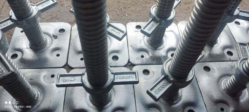 Duży zestaw rusztowanie elewacyjne plettac nowe pletak