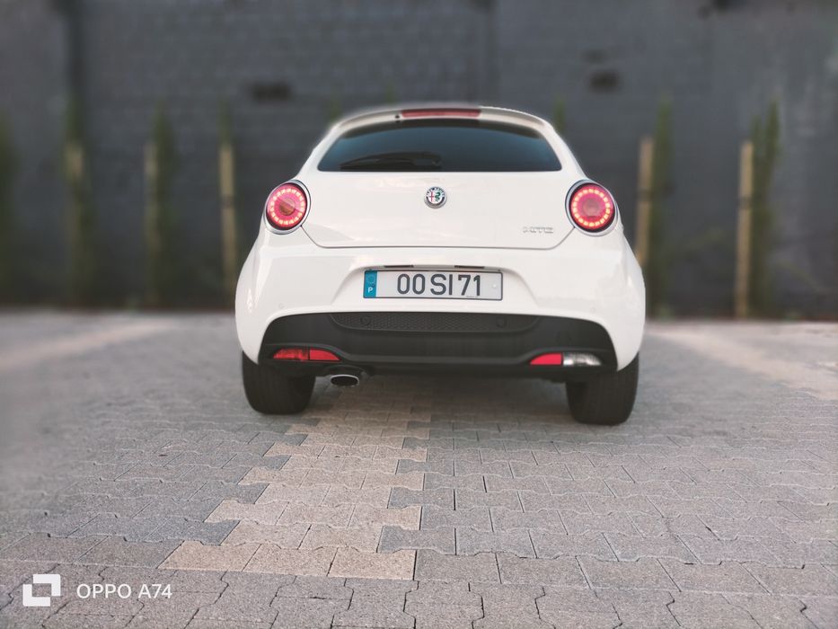 ALFA ROMEO MITO 1.3 JTDM  super 95cv  
Bluetooth 
USB

Sensores de e