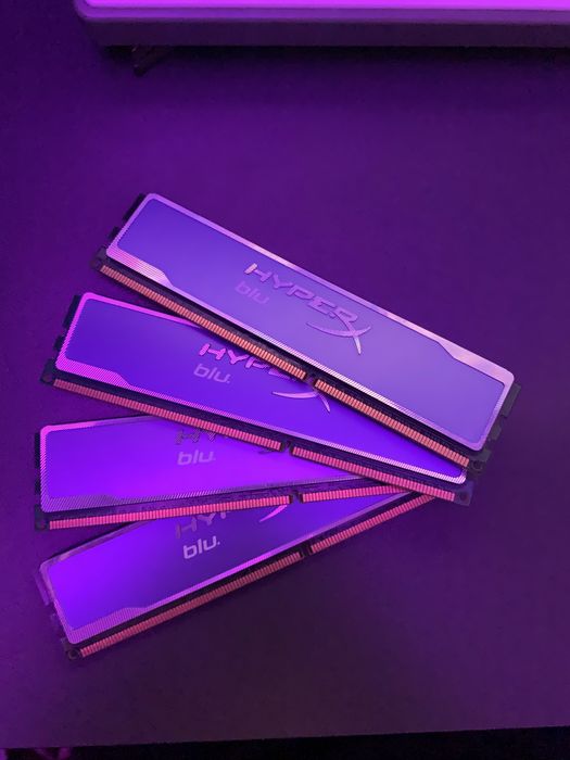Оперативная память Kingston HyperX Blu DDR3