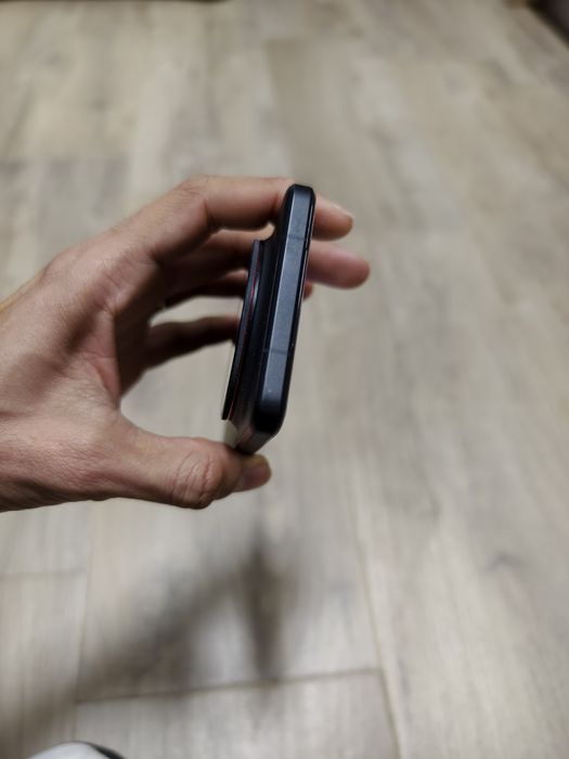 Xiaomi 15 Ultra — 16/528