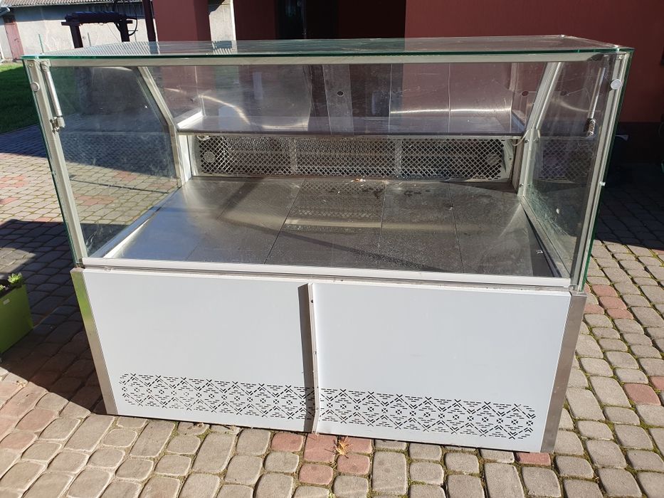 Холодильник. Холодильна вітрина