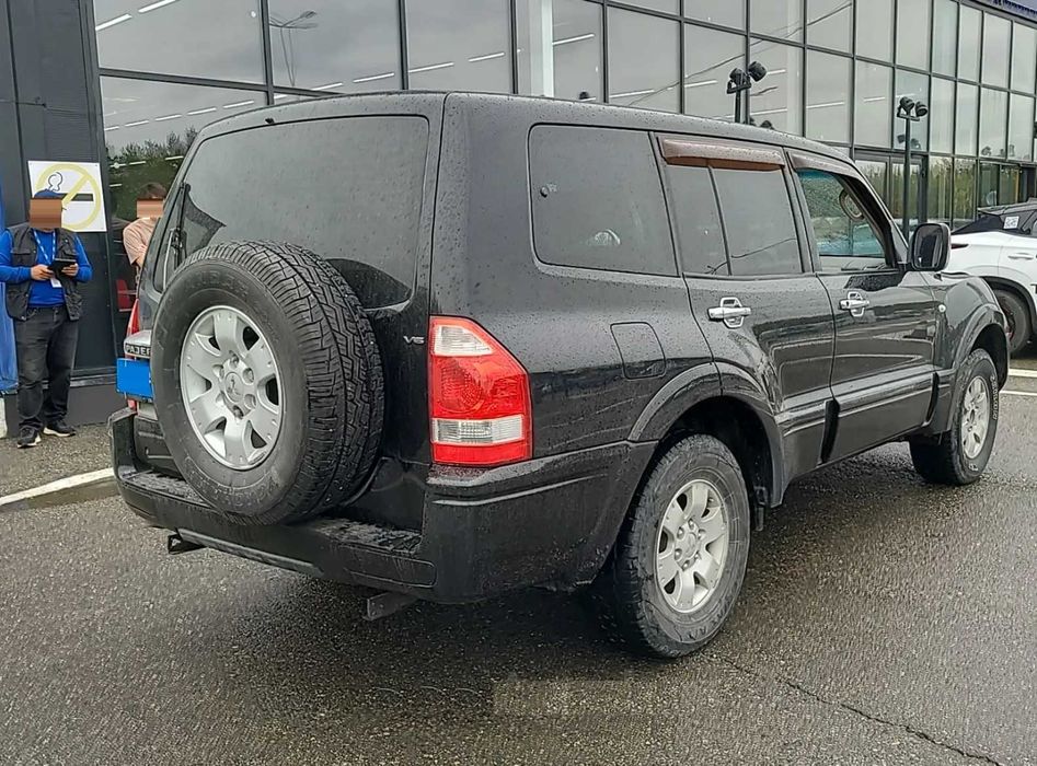 Разборка Mitsubishi Pajero Wagon 3.0 3.2 бензин АКПП Паджеро Вагон 4х4