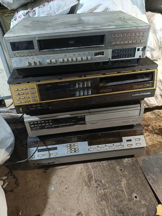 відеомагнітофон Metz и Grundig раритет, вінтажн 1970і
