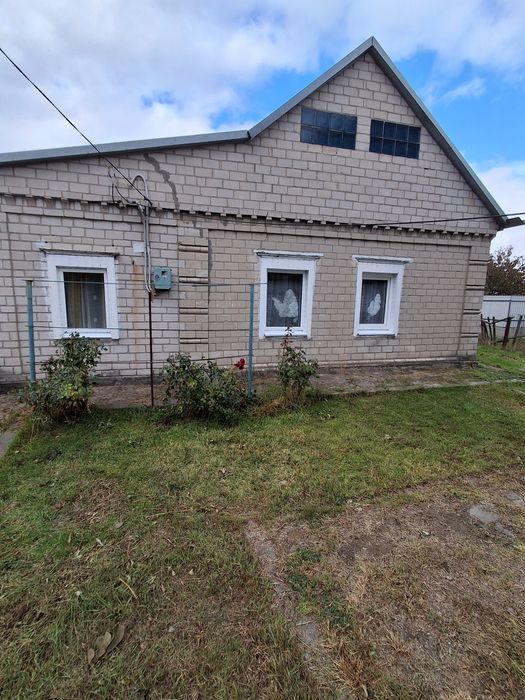 Продам хороший дом в Петриковке