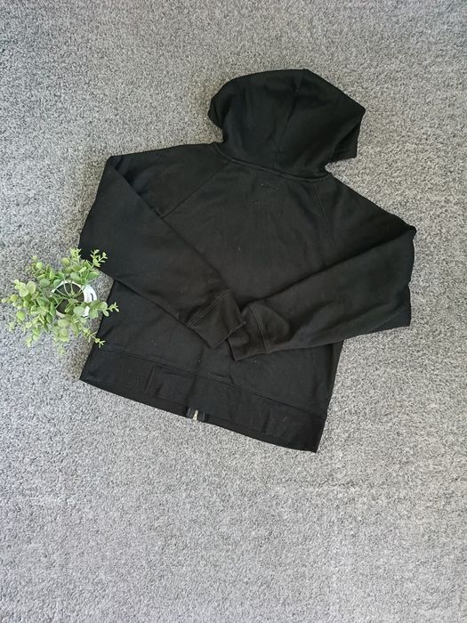 Czarna bluza rozpinana Sinsay M 38