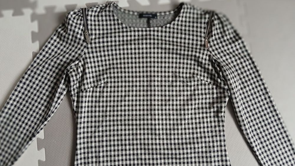 Sukienka  z sweterkiem