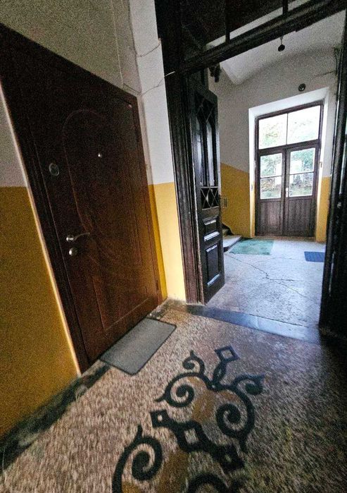 Продаж 1 кім. кв. центр, польський буд.**