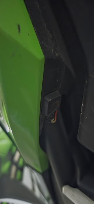 Kawasaki Ninja 300 especial aniversário