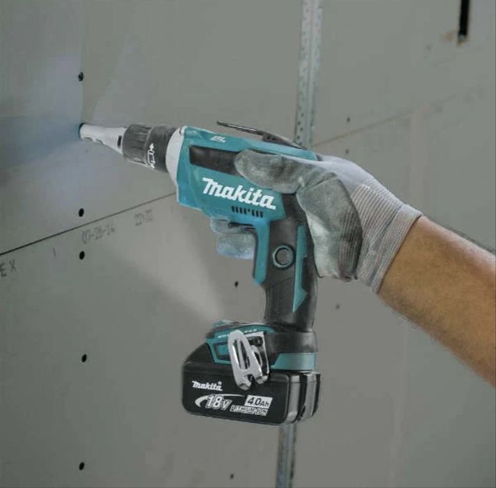 Акумуляторний шуроповерт для гіпсокартону Makita XSF03 18v.