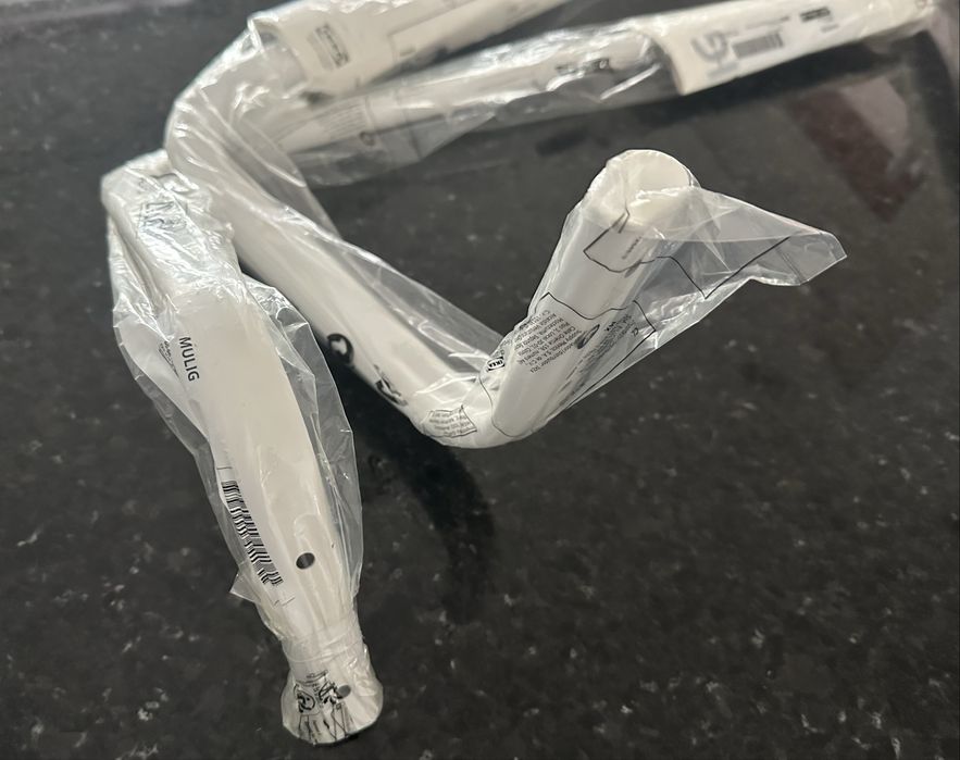 Dois varões para roupa, brancos, 60-90 cm, MULIG - IKEA novos selados
