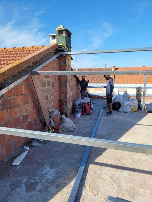 Telhados/ Serralheria