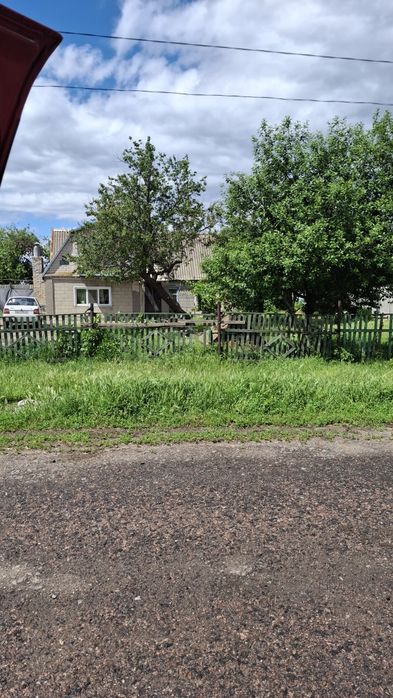 Продам будинок в селі Рогівське.