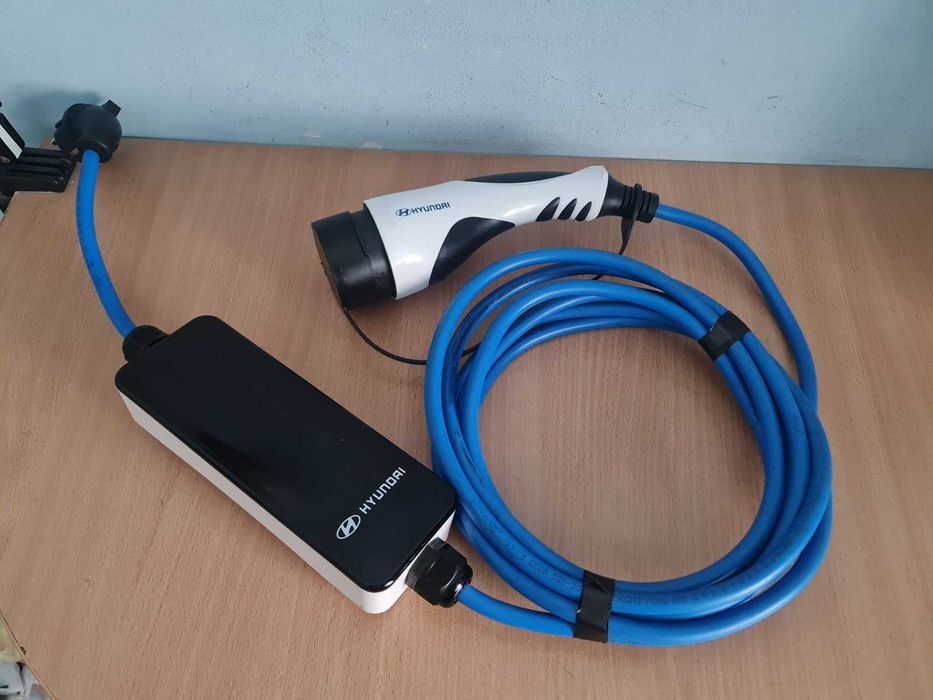 Зарядное TYPE 2 на электромобиль Hyundai Ioniq, Kia Niro