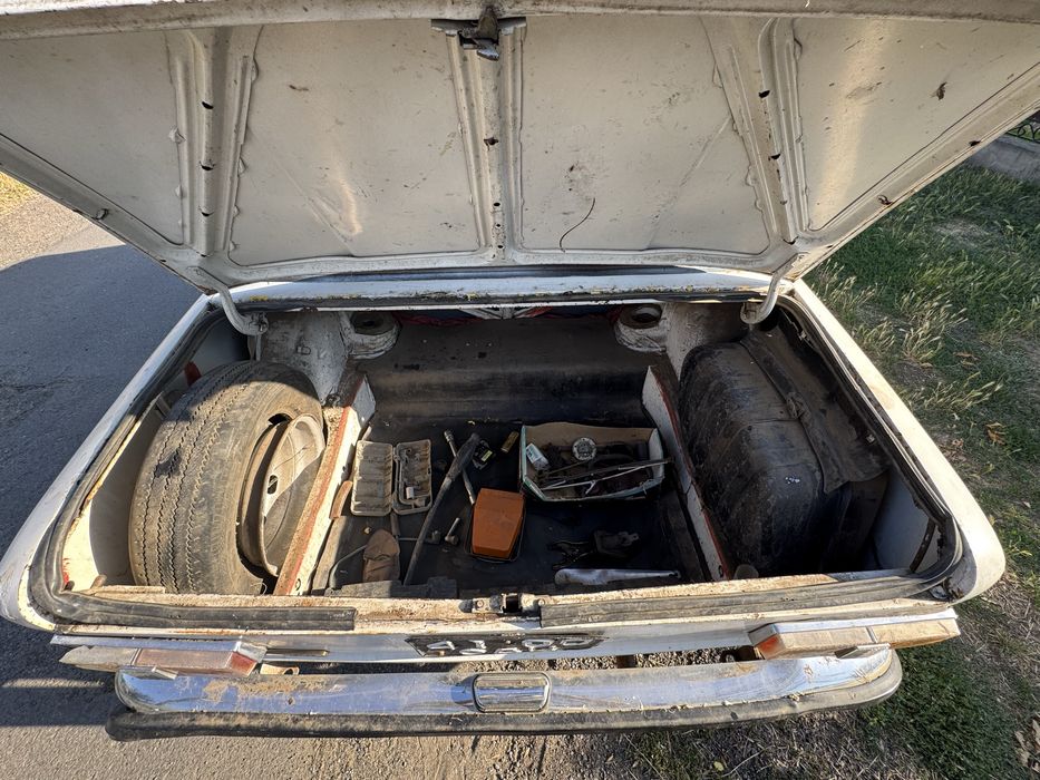 BAЗ-2101 LADA ..