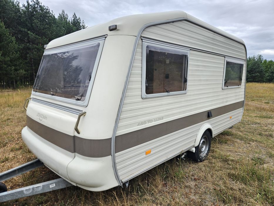 Przyczepa kempingowa Avento 420 z 1994r mover przedsionek