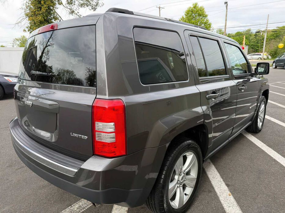 Jeep Patriot Limited      2014
