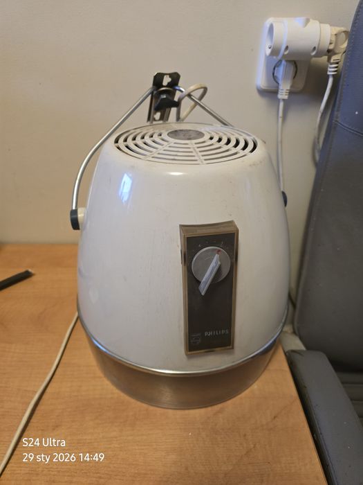 Suszarka do włosów Philips