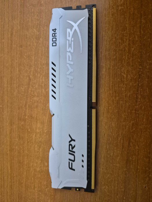 Оперативна пам’ять DDR4 8 Гб
