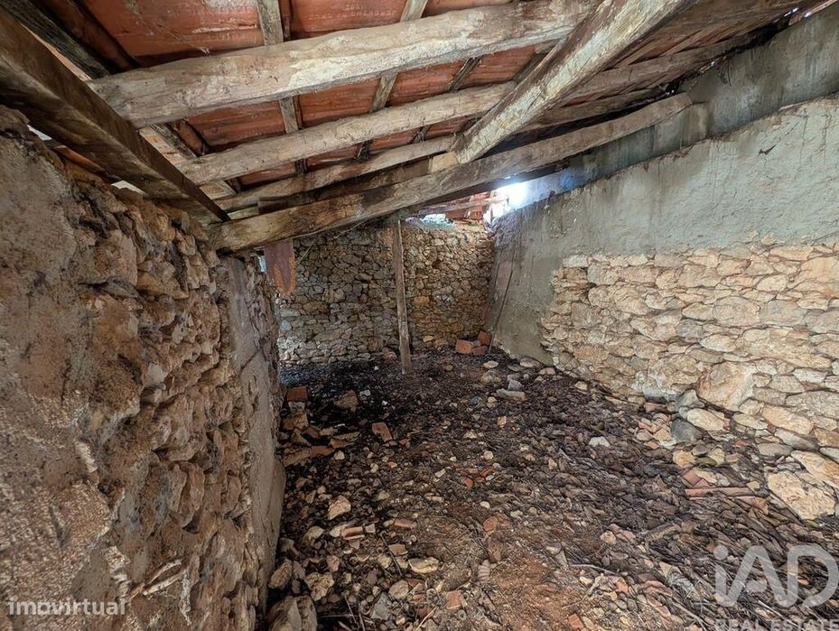 Casa de Campo em Brogueira, Parceiros de Igreja e Alcorochel